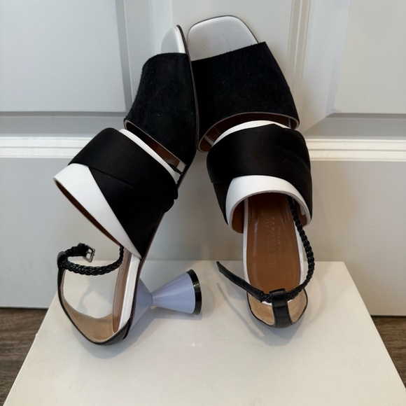 SportsMax by MaxMara Heeled Sandals Size: EU39 US8.5 Summer/ Spring/Party/Events - Picture 5 of 13